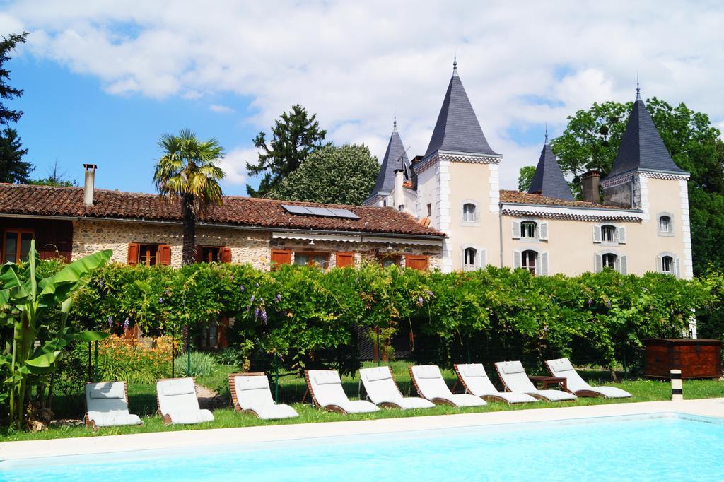 Hotel Logis - Chateau De Beauregard Saint-Girons  Esterno foto
