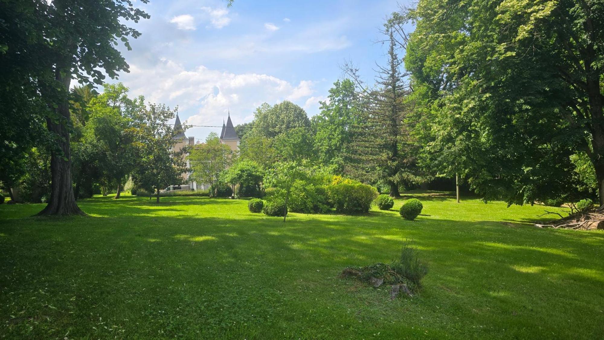 Hotel Logis - Chateau De Beauregard Saint-Girons  Esterno foto