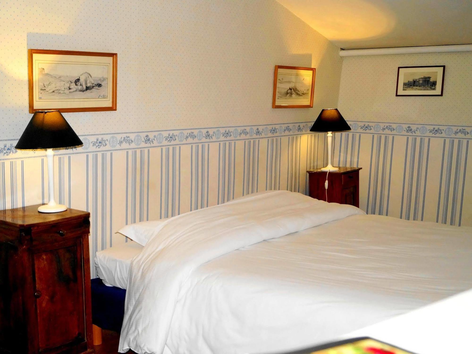 Hotel Logis - Chateau De Beauregard Saint-Girons  Esterno foto